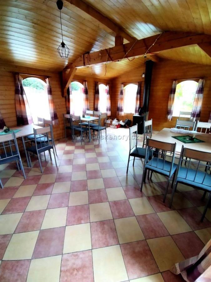 Penzion Nikol Šumperk Kültér fotó